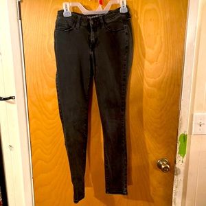 Universal thread size 4